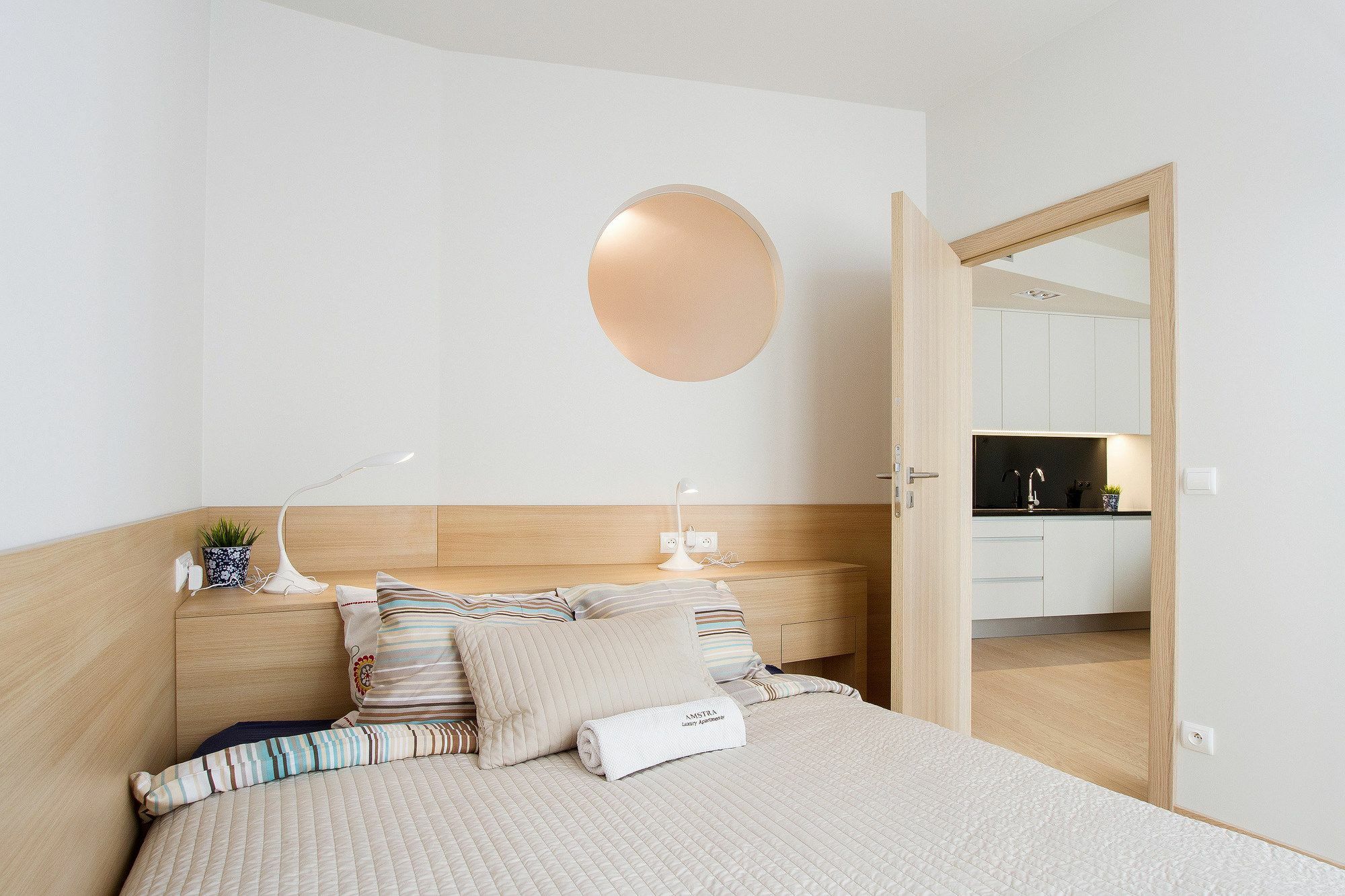 Wawel Luxury Apartments By Amstra Красков Екстериор снимка
